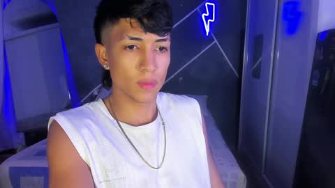 Sean Scoth online show from February 20, 7:01 am