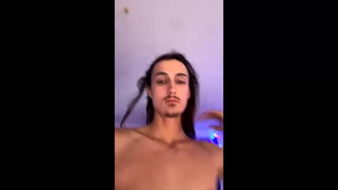 Snapshot of seanthebean03 chatting on October 26, 2:17 am seanthebean03 online show from October 26, 2:17 am