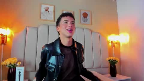 Sean online show from October 15, 2:44 am