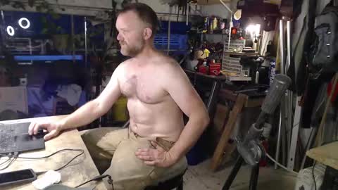 Seattlemanwhore online show from September 19, 1:45 pm