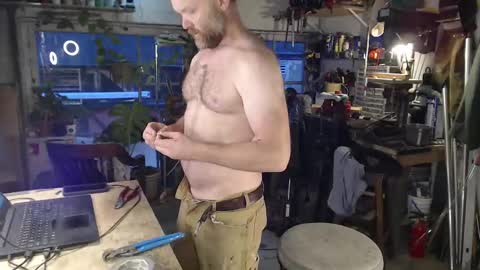 Seattlemanwhore online show from October 7, 2:25 pm