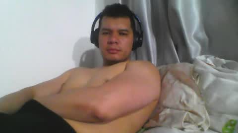 seb5759 online show from June 4, 6:52 am
