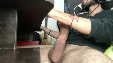 sebas21cm1 online show from February 15, 8:33 pm