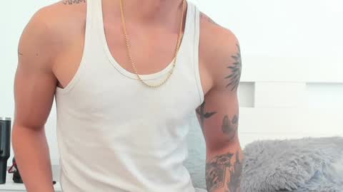 SEBASTIAN online show from January 24, 1:25 pm