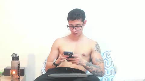 SEBASTIAN online show from March 17, 8:01 pm