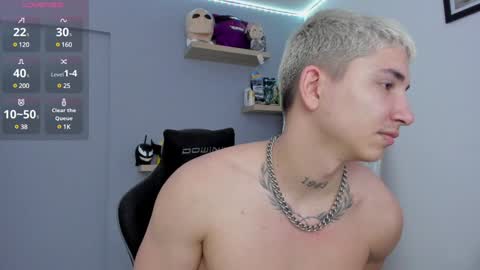 Snapshot of sebas__23 chatting on February 8, 8:10 pm Sebastin online show from February 8, 8:10 pm