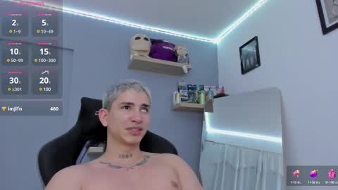 Snapshot of sebas__23 chatting on February 10, 12:41 am Sebastin online show from February 10, 12:41 am