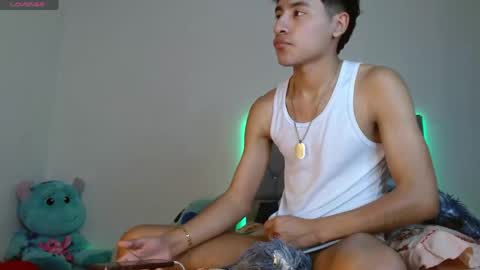 sebas_fire4 online show from May 16, 12:07 am