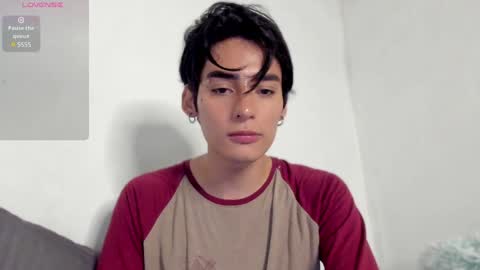 Snapshot of sebas_rosse chatting on December 29, 1:34 am sebastian online show from December 29, 1:34 am