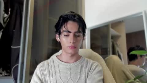 Snapshot of sebas_rosse chatting on February 23, 1:24 am sebastian online show from February 23, 1:24 am