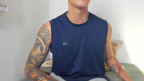 sebastian online show from March 8, 2:04 am