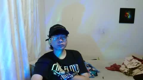 Snapshot of sebasslops chatting on October 18, 8:09 pm Sebas online show from October 18, 8:09 pm