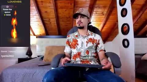 Sebastian Berne online show from December 5, 7:21 pm