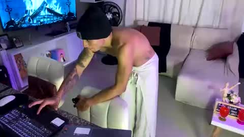 SEBASTIAN GREY online show from February 26, 8:02 am