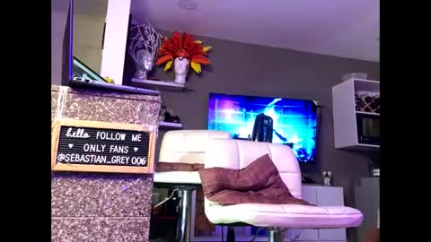 SEBASTIAN GREY online show from March 11, 5:35 am