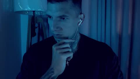 Sebastian online show from September 21, 1:13 pm