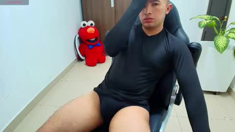 juan  sebastian online show from September 28, 12:43 pm