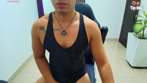 juan  sebastian online show from March 30, 12:39 pm