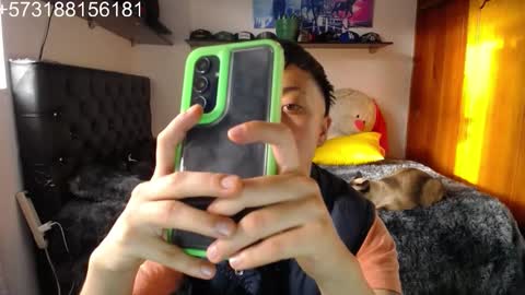 Snapshot of sebastian_posse chatting on November 14, 9:24 pm Myystiic online show from November 14, 9:24 pm