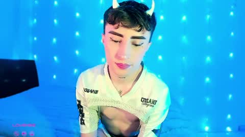 Snapshot of sebastianhilton chatting on June 2, 3:25 pm . INDEPENDENT MODEL online show from June 2, 3:25 pm