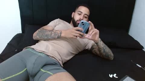 Sebastiano online show from December 6, 4:47 am