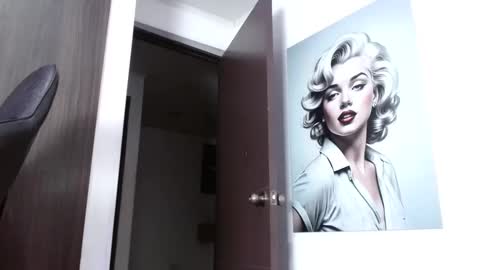 Sebastiano online show from October 2, 5:14 am