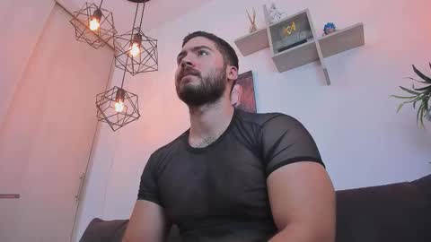 Instagram jeanpaulfit  online show from February 16, 3:19 pm