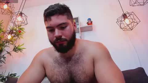 Instagram jeanpaulfit  online show from April 21, 1:42 am