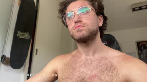 sebasvalentinos online show from March 3, 1:06 pm