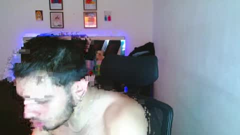 Sebas online show from April 24, 9:39 pm