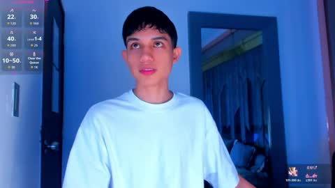 Sebastian online show from April 4, 8:28 pm