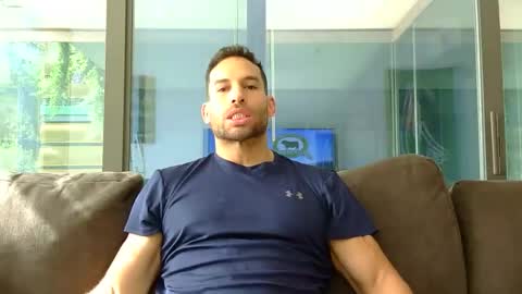 Snapshot of sebroyce chatting on May 28, 3:31 pm Sebastian Royce online show from May 28, 3:31 pm