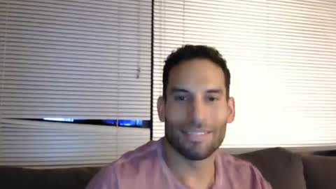 Snapshot of sebroyce chatting on June 25, 5:12 am Sebastian Royce online show from June 25, 5:12 am