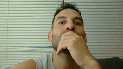 Snapshot of sebroyce chatting on June 26, 4:22 pm Sebastian Royce online show from June 26, 4:22 pm