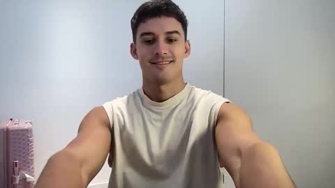 Snapshot of sebybeba chatting on May 30, 2:25 pm sebybeba online show from May 30, 2:25 pm