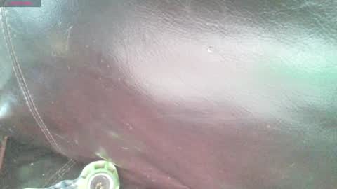 Snapshot of secret18slaveanon chatting on December 12, 5:37 pm Sunny online show from December 12, 5:37 pm