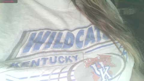 Snapshot of secret18slaveanon chatting on January 2, 7:44 am Sunny online show from January 2, 7:44 am