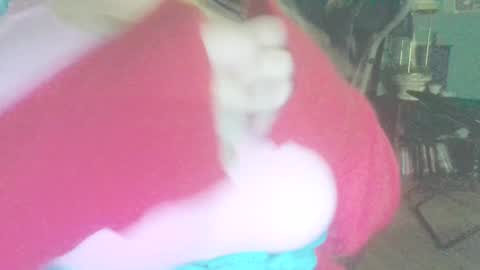 Snapshot of secret18slaveanon chatting on January 31, 7:39 am Sunny online show from January 31, 7:39 am