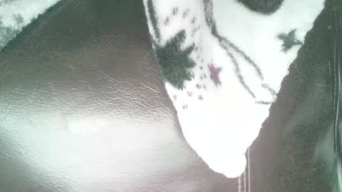 Snapshot of secret18slaveanon chatting on March 3, 5:07 pm Sunny online show from March 3, 5:07 pm