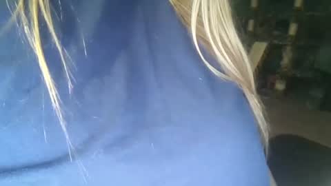 Snapshot of secret18slaveanon chatting on September 11, 8:58 am Sunny online show from September 11, 8:58 am