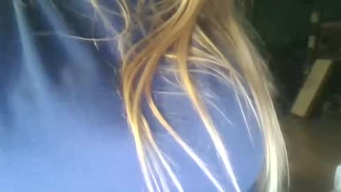 Snapshot of secret18slaveanon chatting on September 16, 11:33 am Sunny online show from September 16, 11:33 am