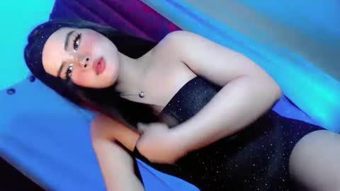 kwen online show from February 18, 5:31 pm