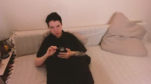 Amanda and  pair in a real life we love each other but can play with you online show from April 20, 10:29 am