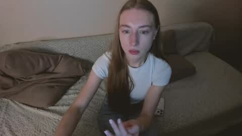Snapshot of secret_dreams_ chatting on May 30, 6:49 pm Amanda and pair in a real life we love each other but can play with you online show from May 30, 6:49 pm