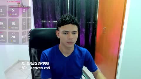 Snapshot of secret_justin chatting on December 13, 7:53 pm JUSTIN online show from December 13, 7:53 pm