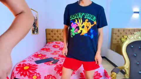 Snapshot of secret_pleassure chatting on May 4, 12:45 pm secret plassure online show from May 4, 12:45 pm