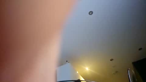 secret_s online show from April 9, 2:55 am