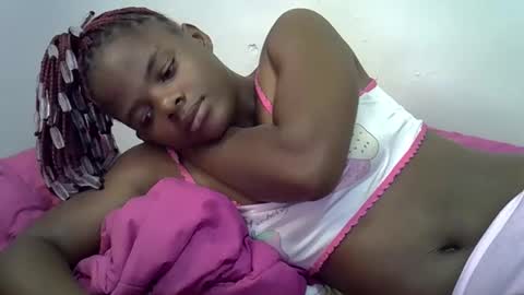 cruce online show from December 5, 6:00 am