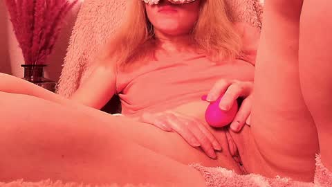 Snapshot of secretanni chatting on December 30, 10:55 pm Anni online show from December 30, 10:55 pm