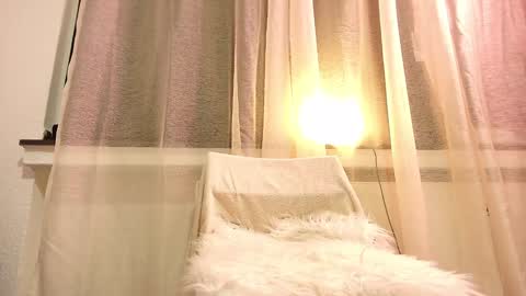 Snapshot of secretanni chatting on February 2, 5:59 pm Anni online show from February 2, 5:59 pm